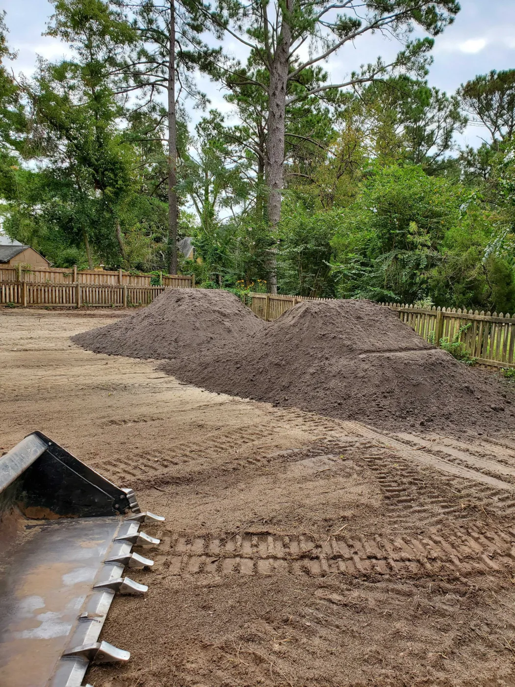 Fill Dirt & Hauling in Burgaw, NC